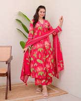 *New stylish and affordable beautiful straight fit  set with beautiful print and fabric pure Cotton*